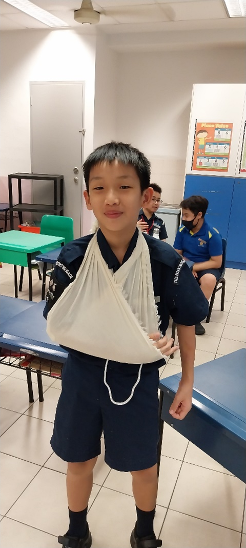 I learnt how to tie a sling on my friend's arm
